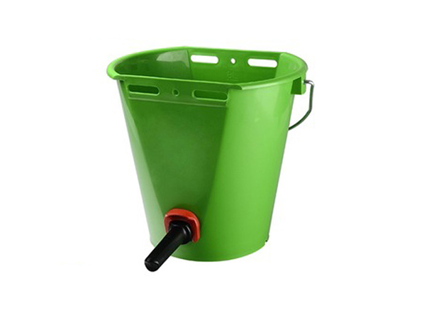 calf feeding bucket