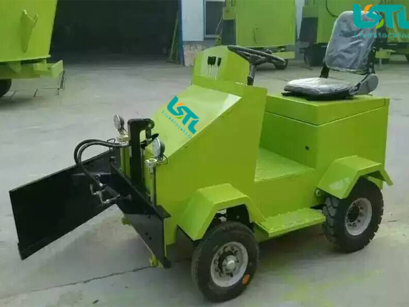 Silage Pusher