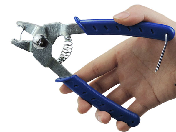 Manual cage wire clip pliers