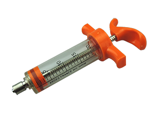 Plastic syringe